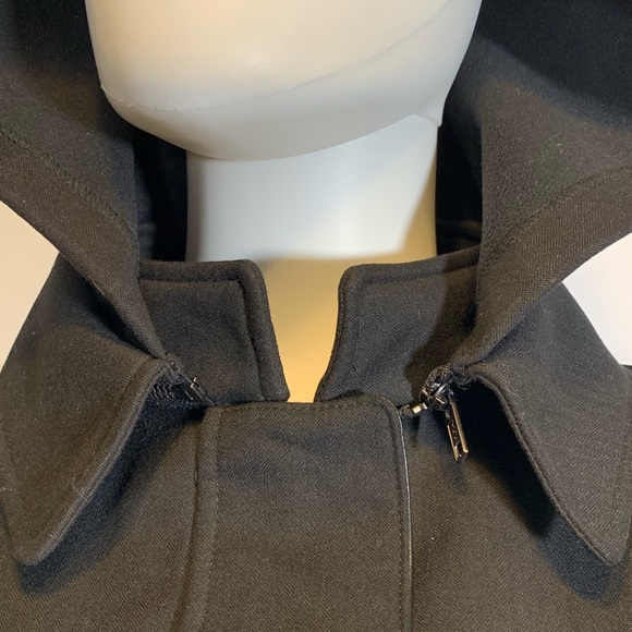 NWOT Fabletics Black Jacket Size Small - Picture 4 of 7